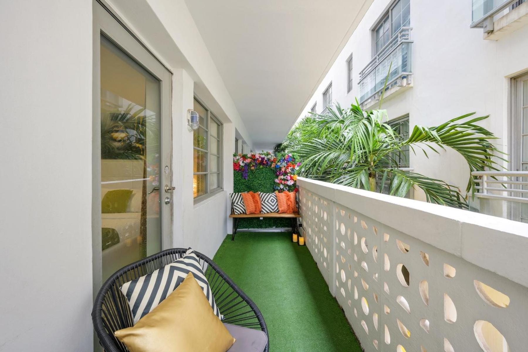 Ocean Drive Apartments With Rooftop Pool, South Beach, Miami Майами-Бич Экстерьер фото